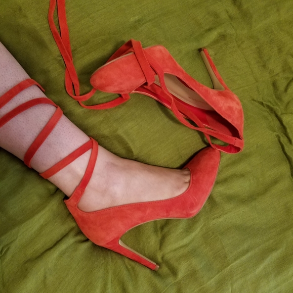 BCBG Light Red Leather Heels size 7.5 - Picture 7 of 8